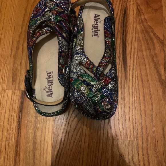 Colorful Patterned Work Clogs🌈 - Picture 2 of 2